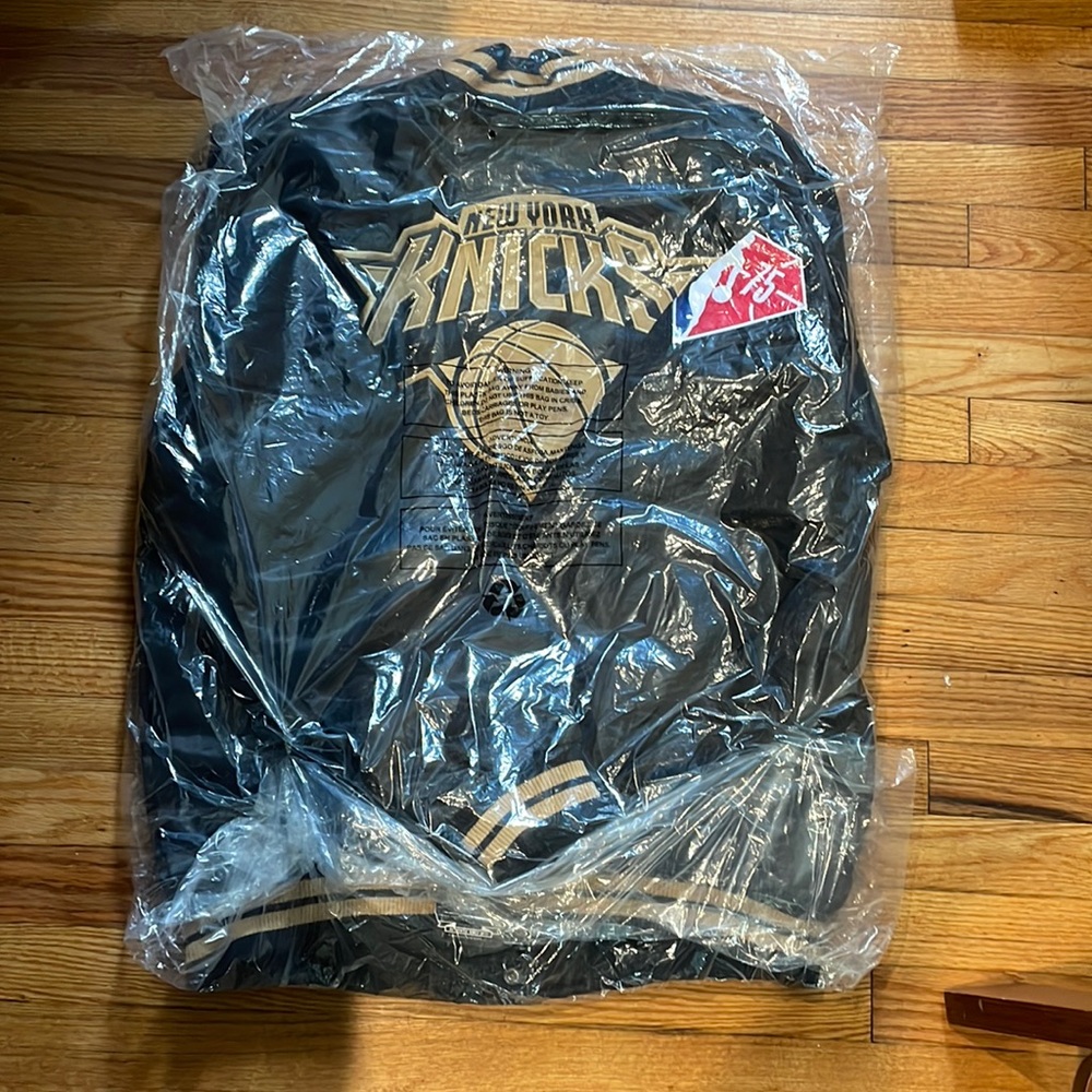 New York Knicks Starter L Jacket Rakuten Limited Edition Black Gold NBA 75th
